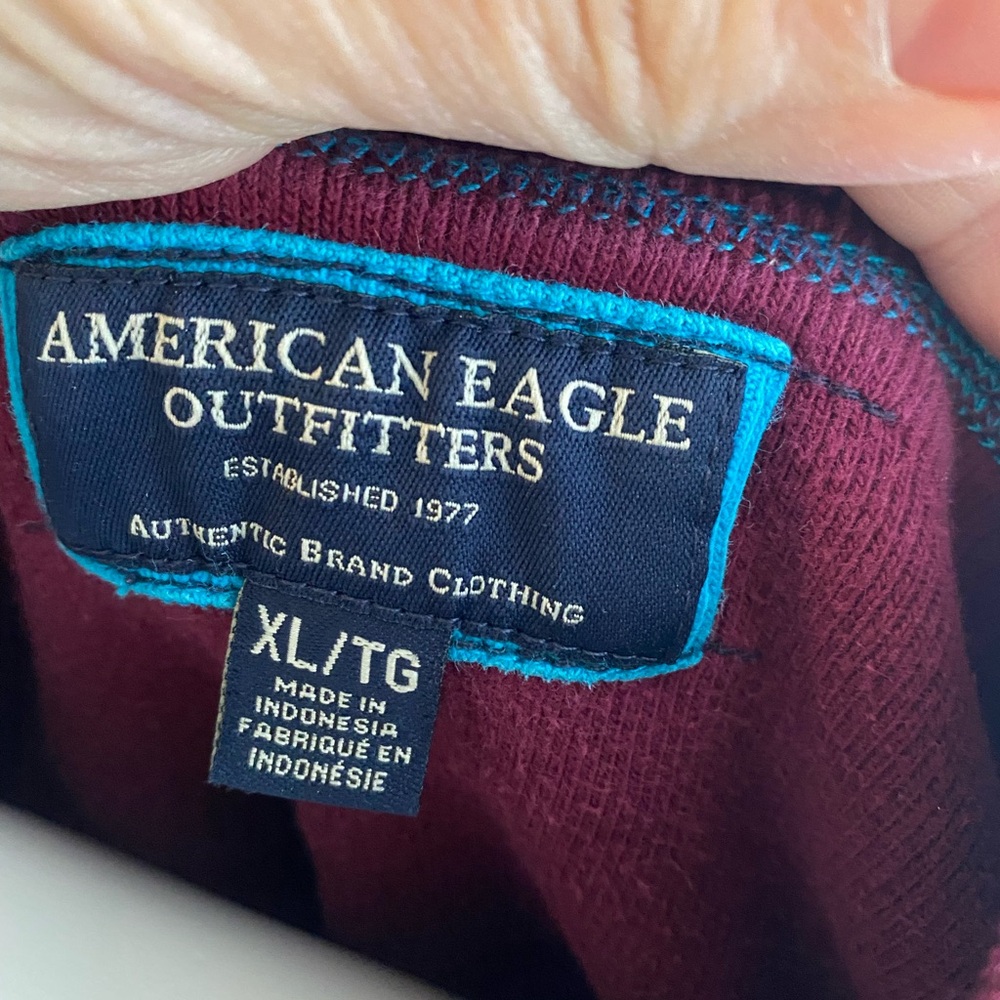 American Eagle XL Men’s long sleeve shirt - Picture 3 of 5